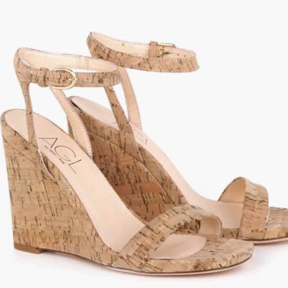AGL Shoes - NEW AGL women's cork wedge sandal in natural